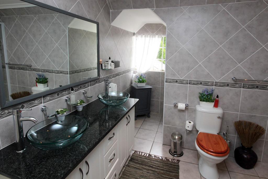 Avalon Guest Manor Hotel Newcastle Ruang foto
